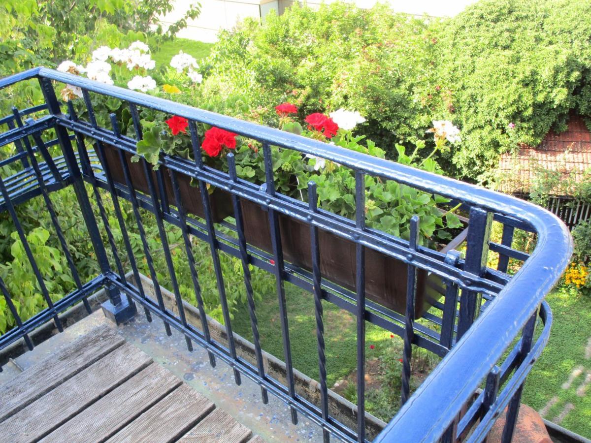 Villa Am Rosenfelspark Lörrach Dış mekan fotoğraf